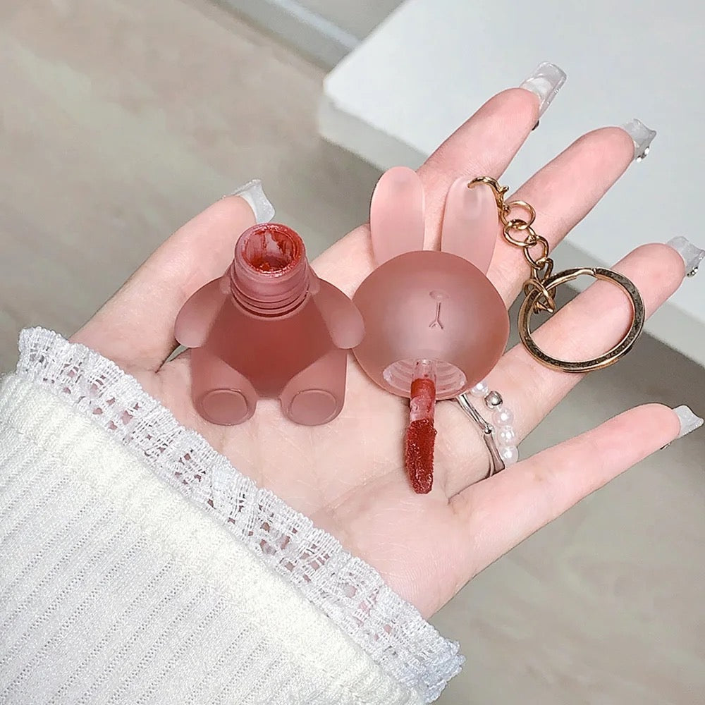 Gege bear Cute Rabbit design Velvet Lip Long Lasting Moisturizing Non-stick cup Lipstick